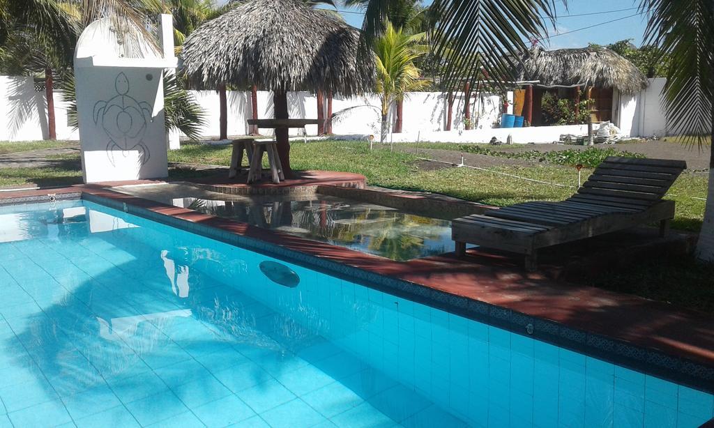Villa Tortugas Monterrico Eksteriør billede